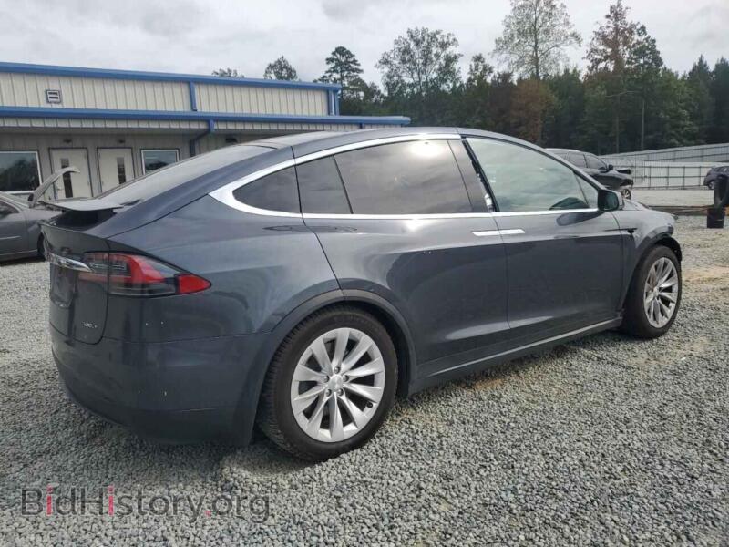 2017 Tesla MODEL X (VIN 5YJXCAE29HF060278) — photo 3 of 13