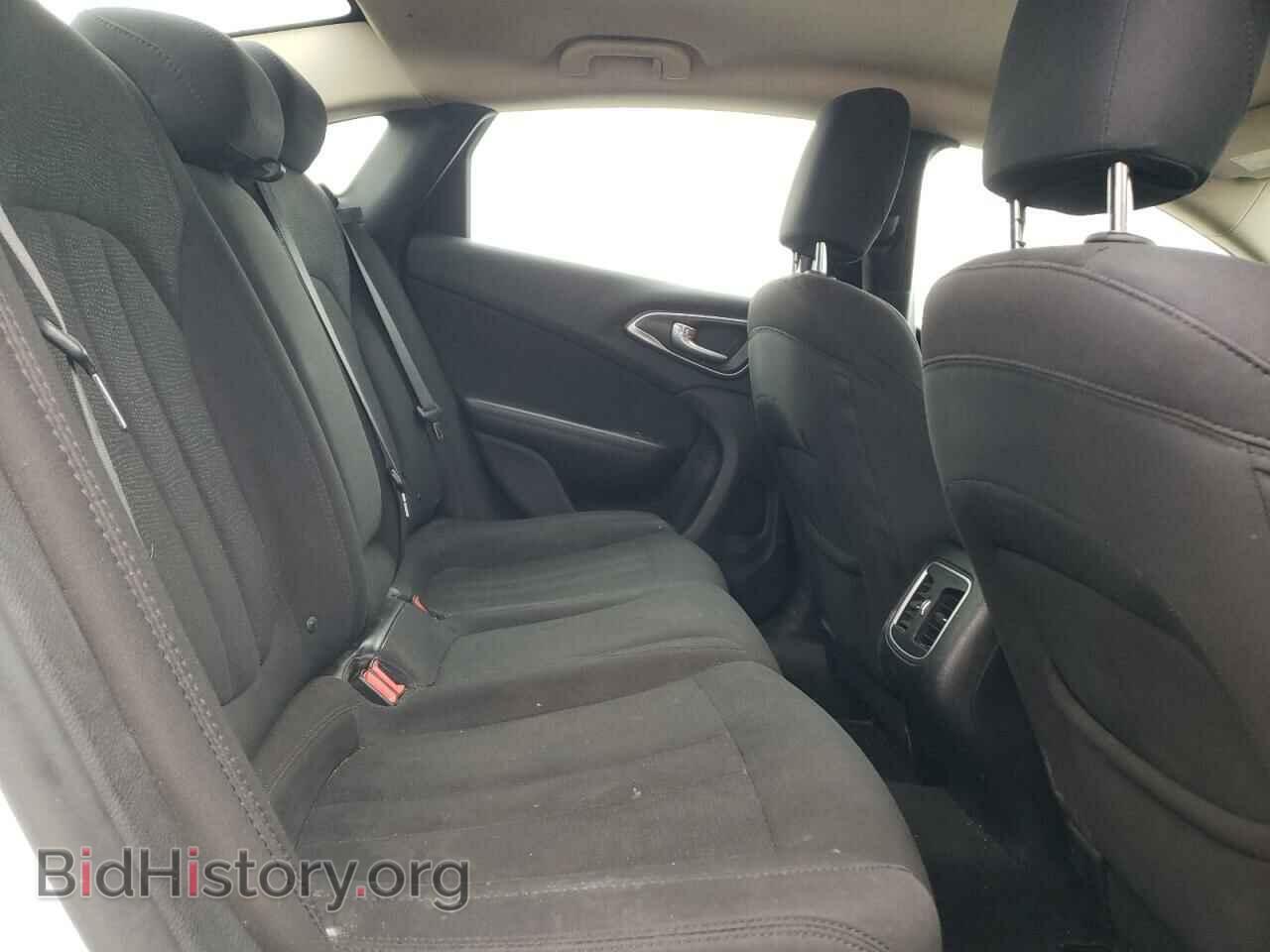 2016 CHRYSLER 200 - VIN: 1C3CCCAB1GN125631 - Фото 10