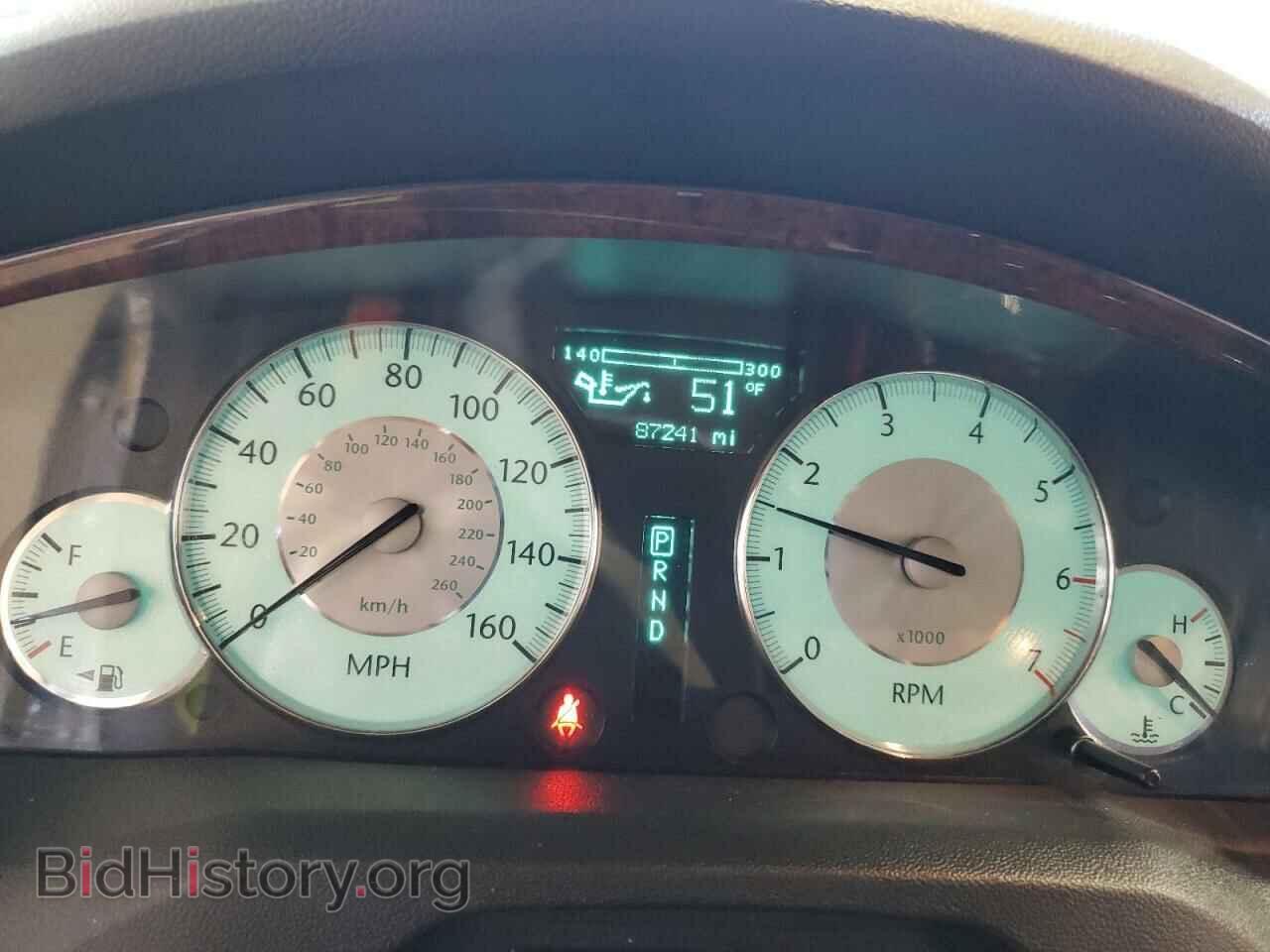 2010 CHRYSLER 300 - VIN: 2C3CA6CT3AH155503 - Фото 9