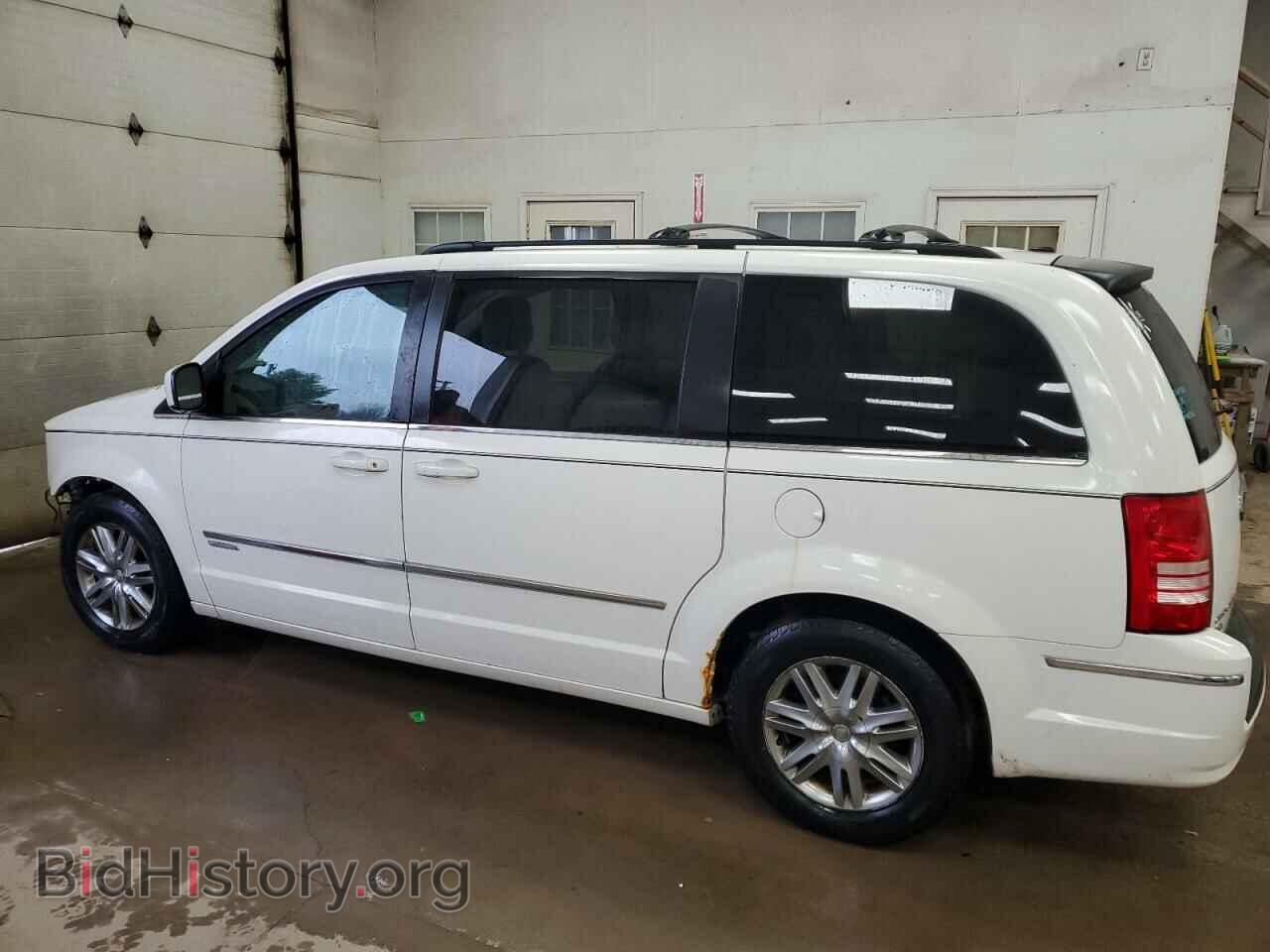 2010 CHRYSLER MINIVAN - VIN: 2A4RR5DX0AR290498 - Фото 2