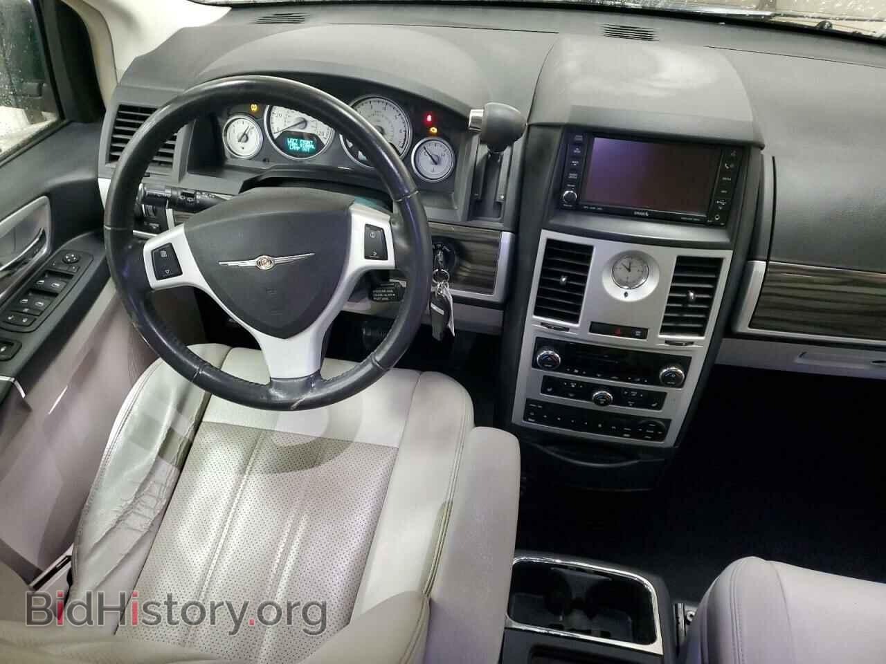 2010 CHRYSLER MINIVAN - VIN: 2A4RR5DX0AR290498 - Фото 8