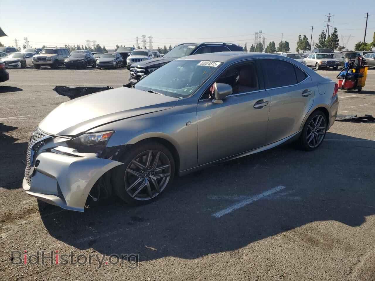 Photo JTHBA1D26G5011877 - LEXUS IS 2016