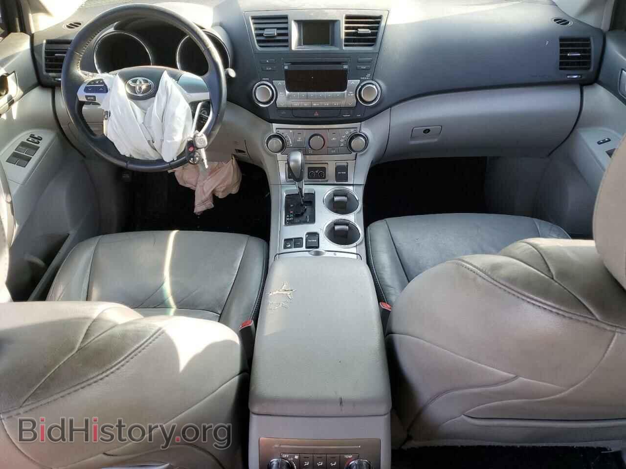 2012 TOYOTA HIGHLANDER - VIN: 5TDBK3EH8CS129849 - Фото 8