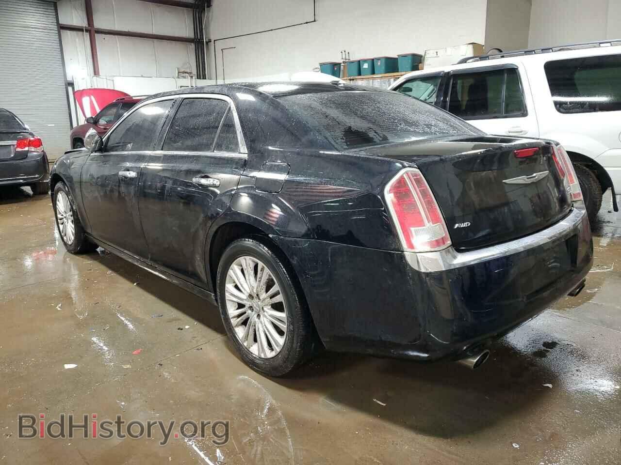 2013 CHRYSLER 300 - VIN: 2C3CCAKG2DH564565 - Фото 2
