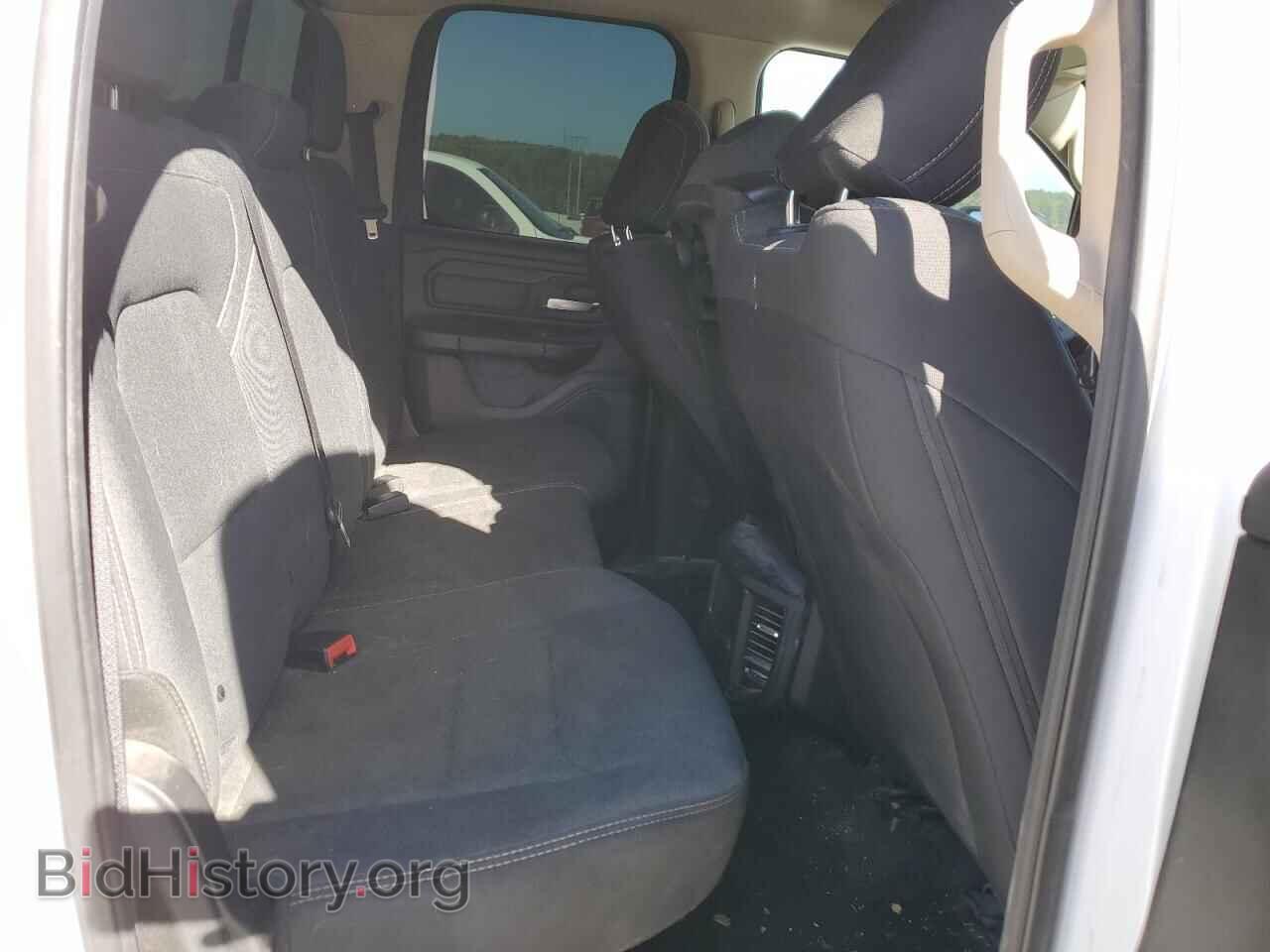 2019 RAM 1500 - VIN: 1C6RRECTXKN666568 - Фото 10