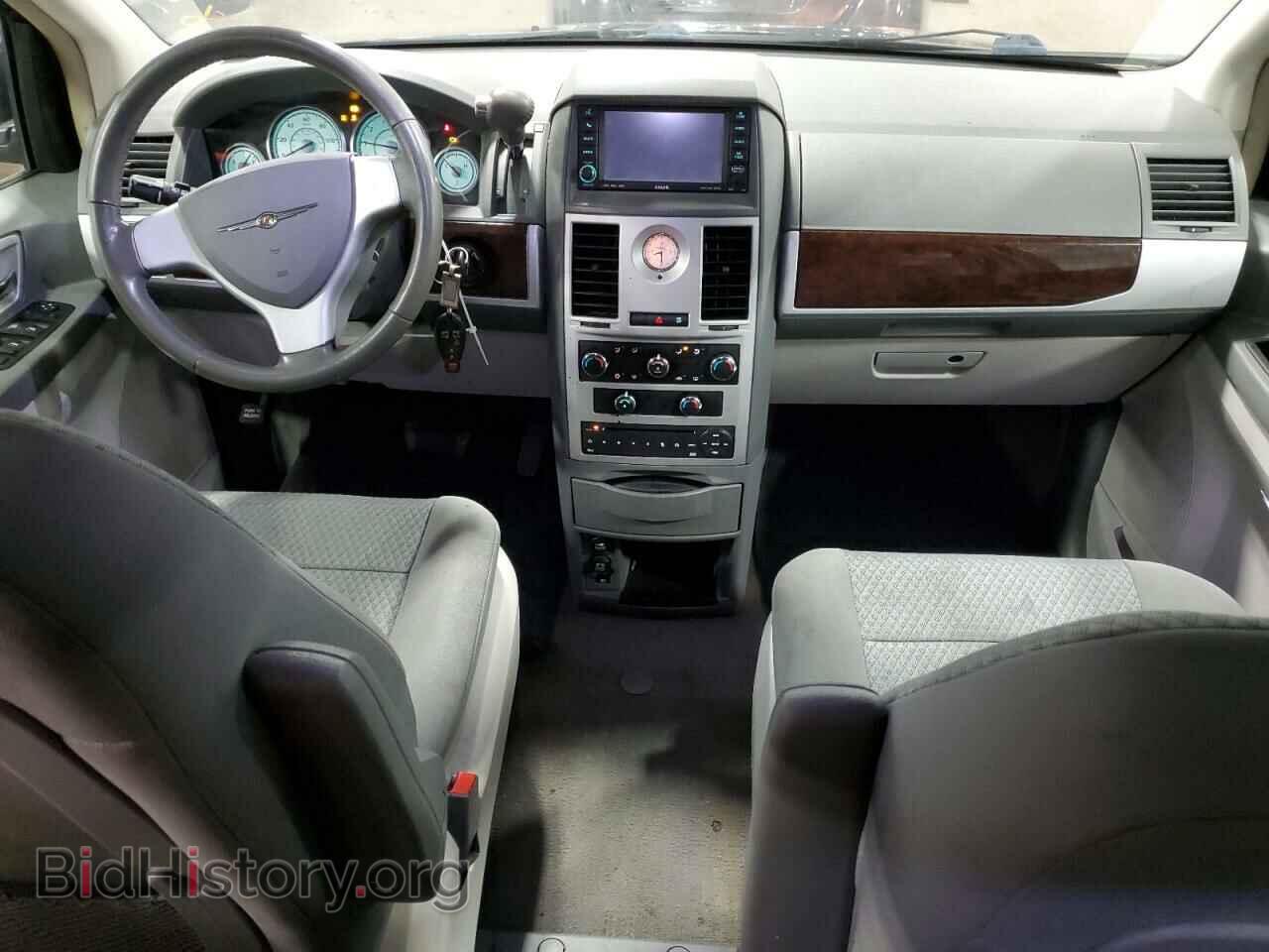 2010 CHRYSLER MINIVAN - VIN: 2A4RR5D15AR151463 - Фото 8