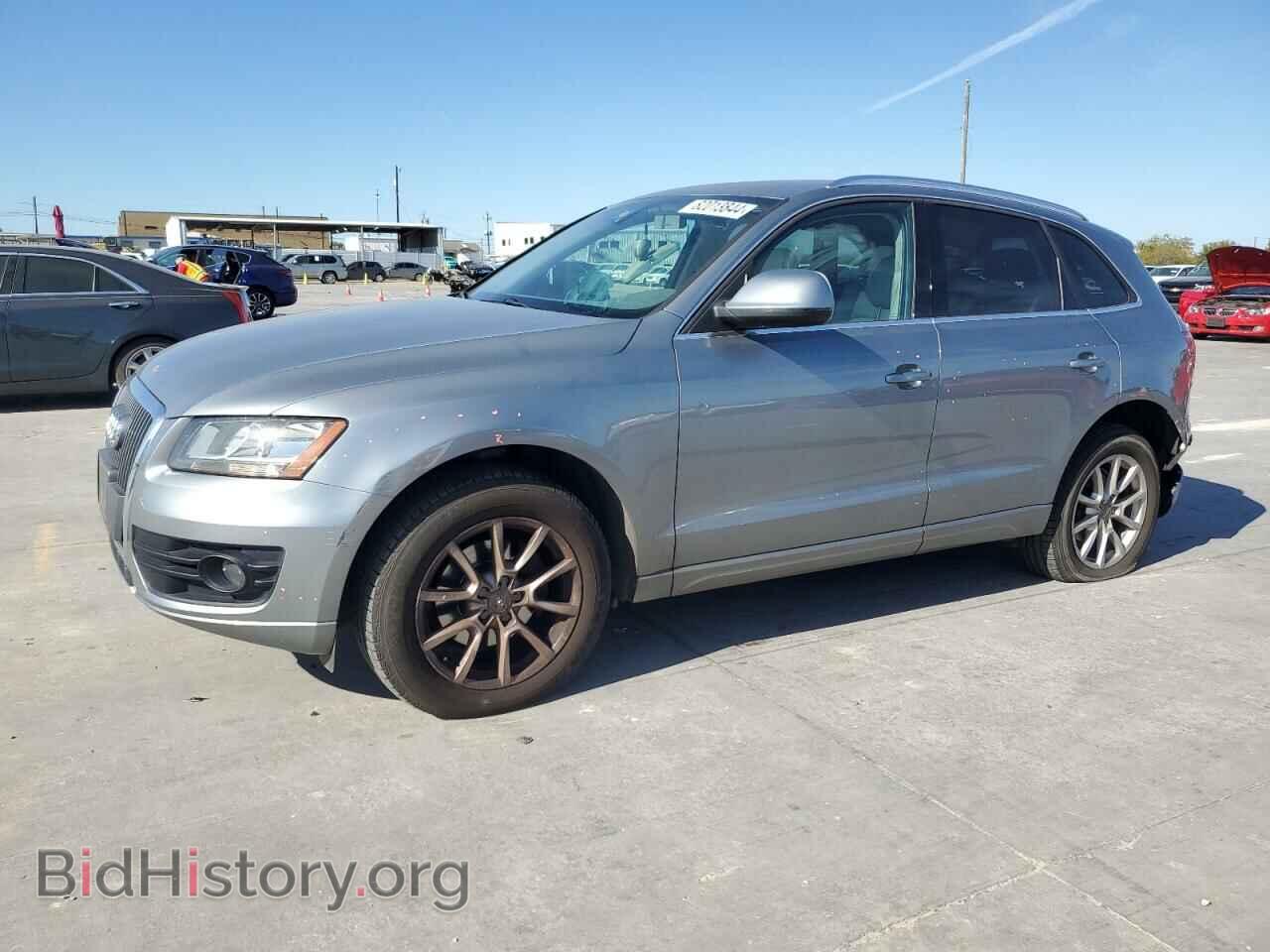 Фотография WA1CFAFP1BA012560 - AUDI Q5 2011