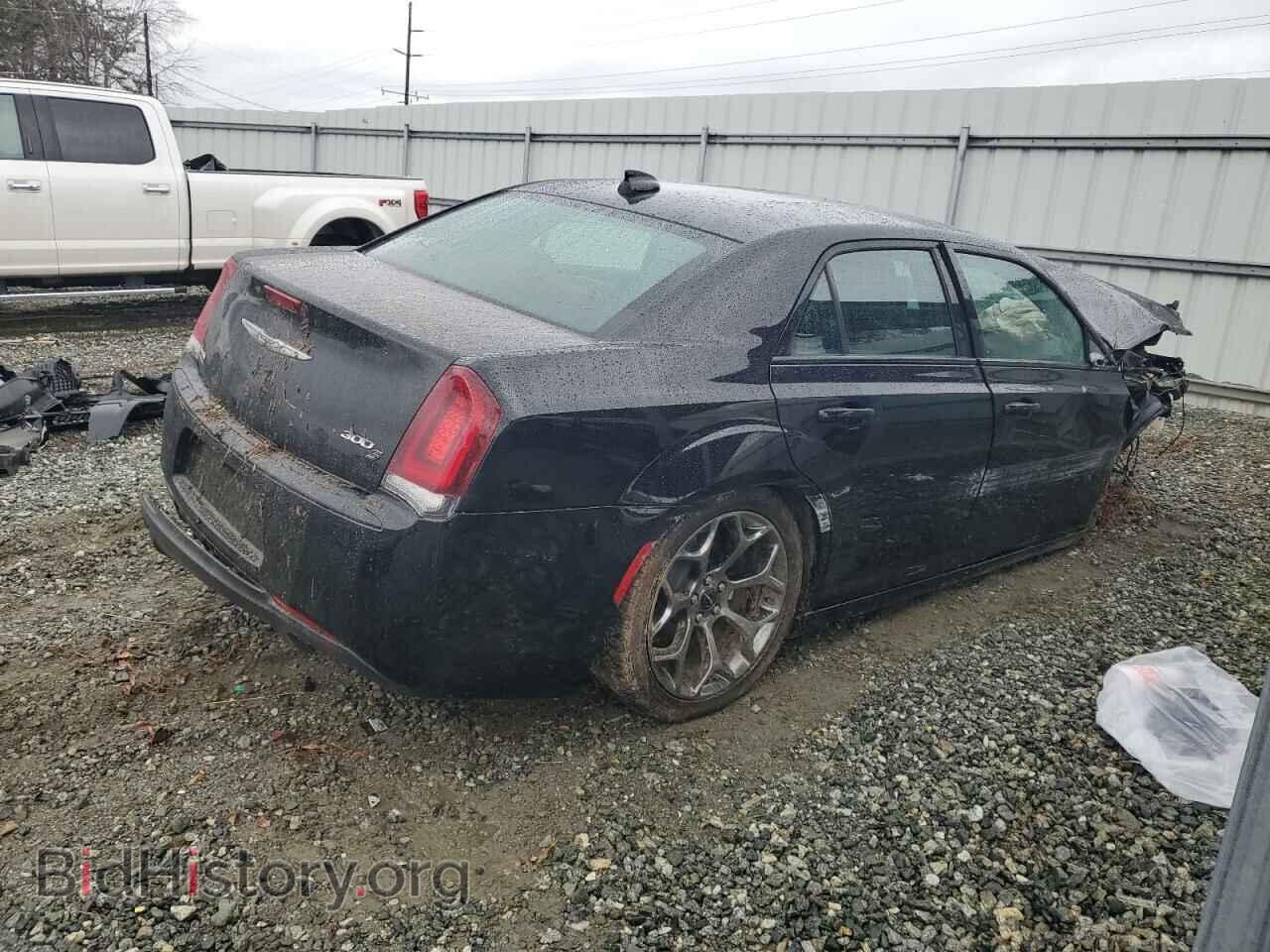 2017 CHRYSLER 300 - VIN: 2C3CCABG1HH580181 - Фото 3