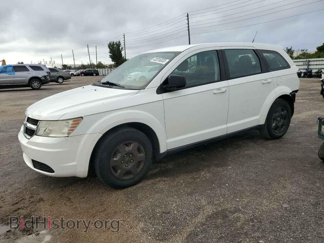 Фотография 3D4PG4FB2AT233265 - DODGE JOURNEY 2010