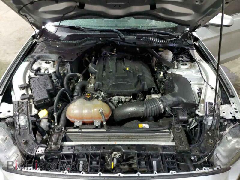 2018 Ford ALL MODELS (VIN 1FATP8UH9J5136158) — photo 11 of 12