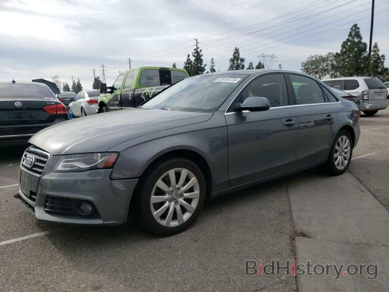 Photo WAUAFAFLXCN000473 - AUDI A4 2012