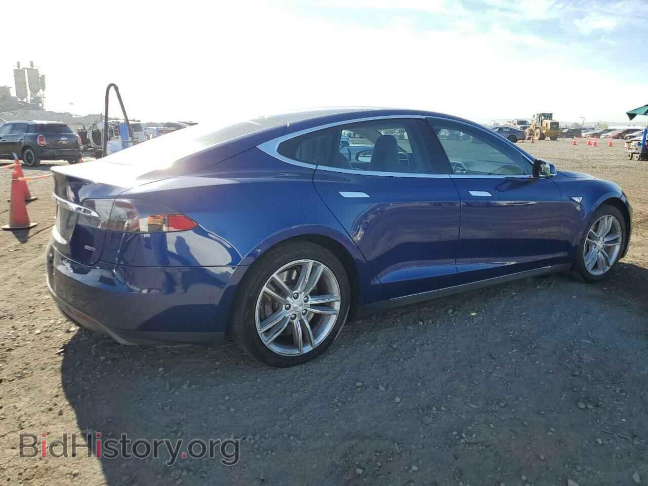 2015 TESLA MODEL S - VIN: 5YJSA1E2XFF116449 - Фото 3