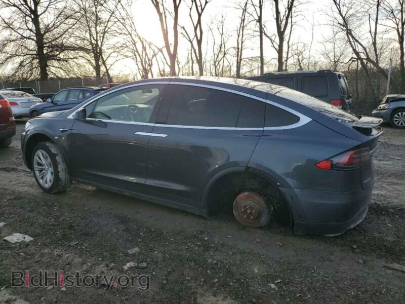 2017 Tesla MODEL X (VIN 5YJXCAE2XHF077431) — photo 2 of 12