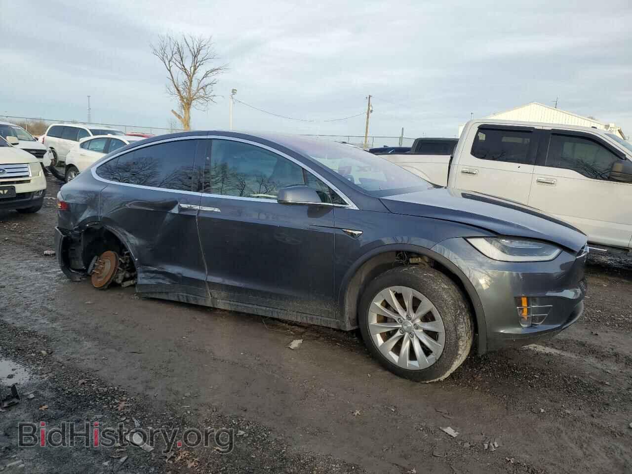 2017 TESLA MODEL X - VIN: 5YJXCAE2XHF077431 - Photo 4