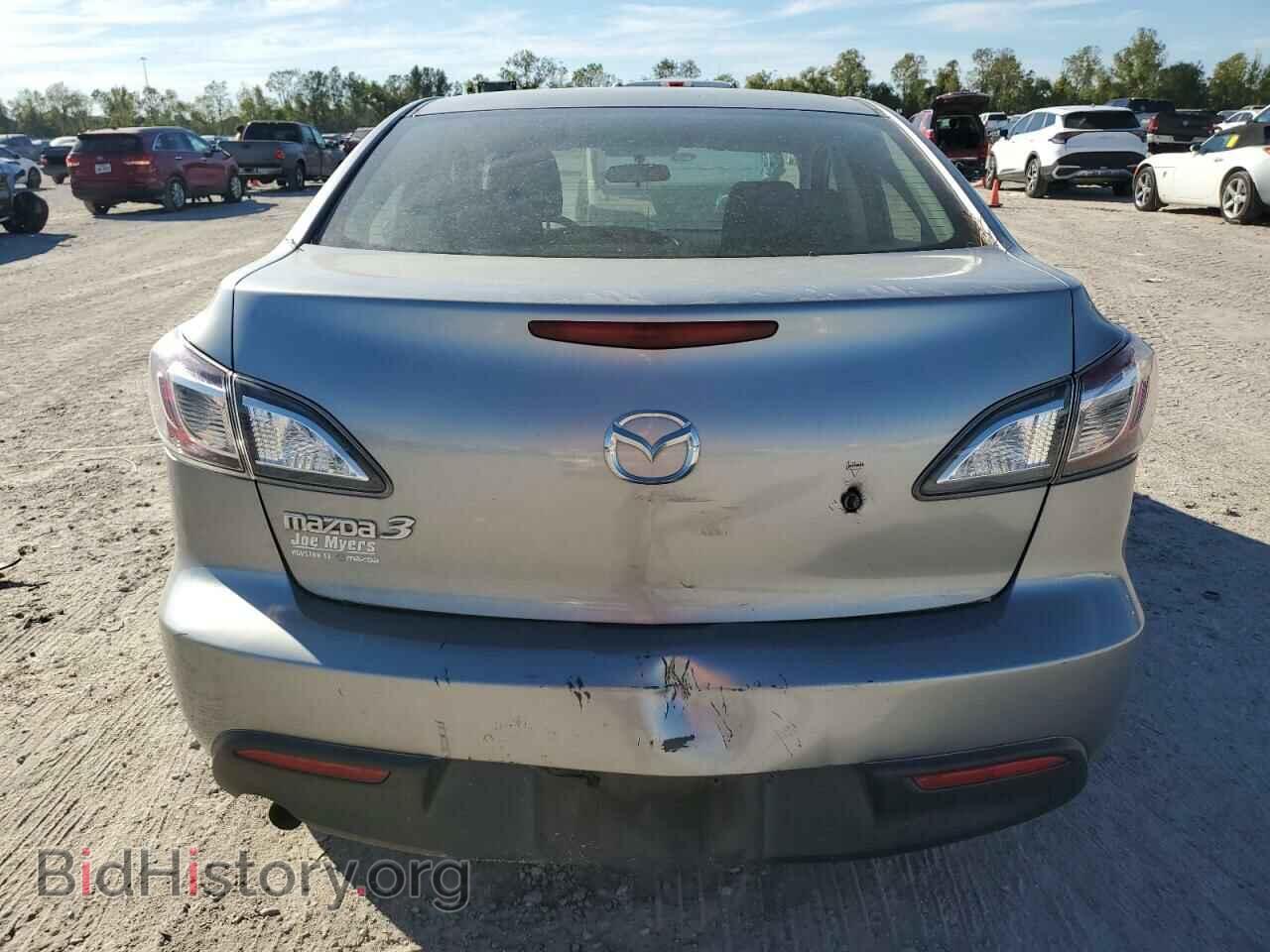2011 MAZDA 3 - VIN: JM1BL1UF7B1496691 - Фото 6