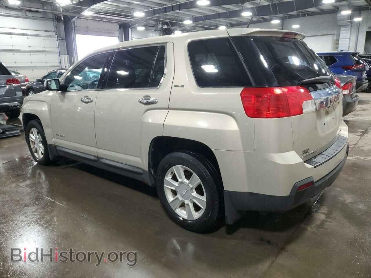 2012 GMC TERRAIN - VIN: 2GKFLREKXC6184296 - Photo 2
