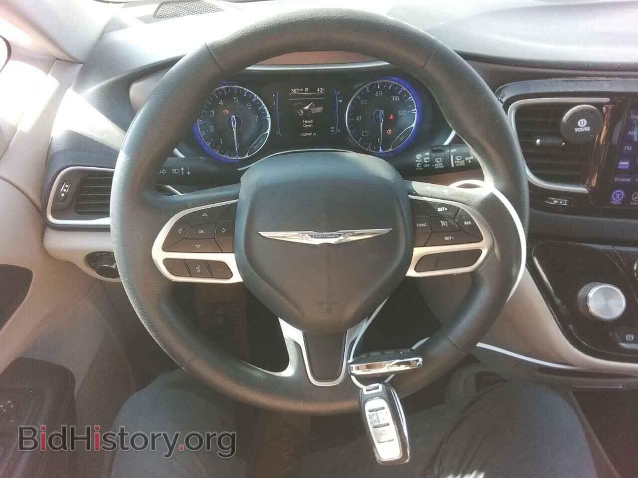 2017 CHRYSLER PACIFICA - VIN: 2C4RC1DG9HR777029 - Photo 9
