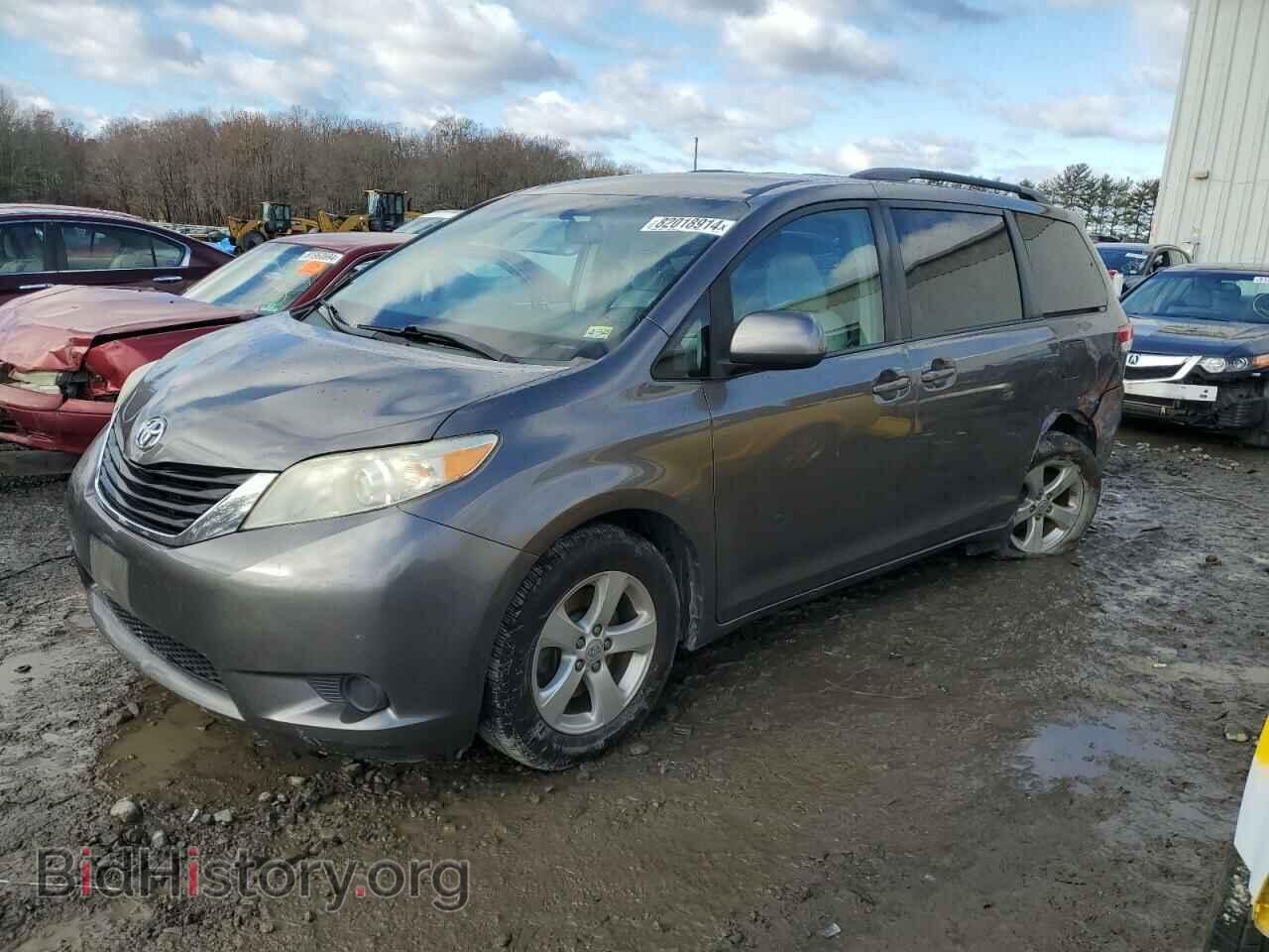 Photo 5TDKK3DC2BS101372 - TOYOTA All Models 2011