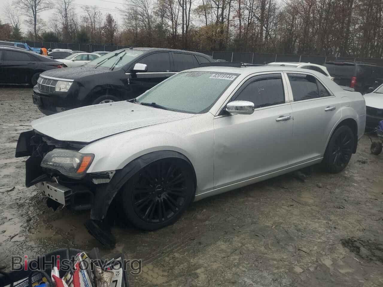 Фотография 2C3CCABG7CH232779 - CHRYSLER 300 2012