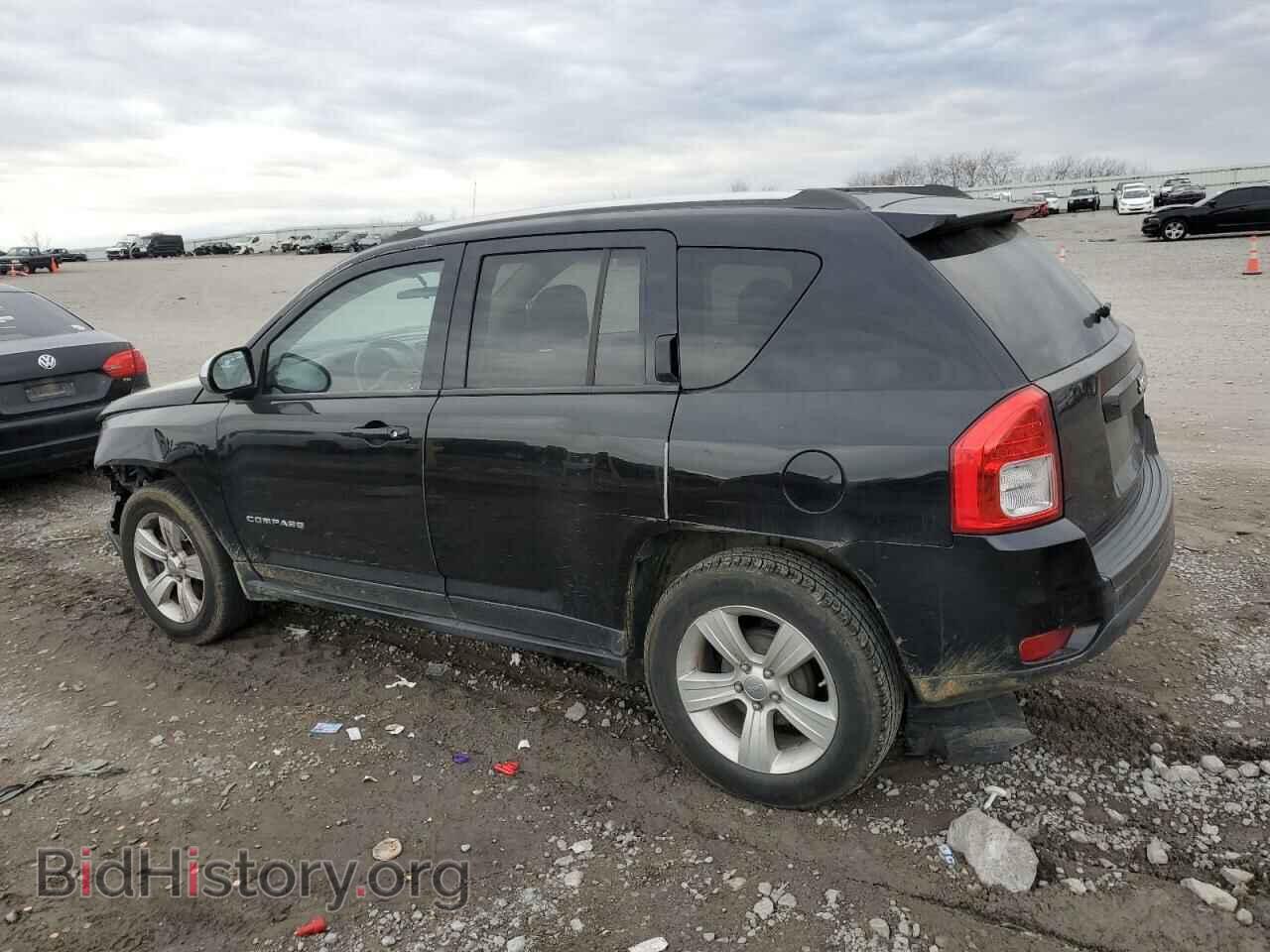 2012 JEEP COMPASS - VIN: 1C4NJCEB3CD652543 - Photo 2