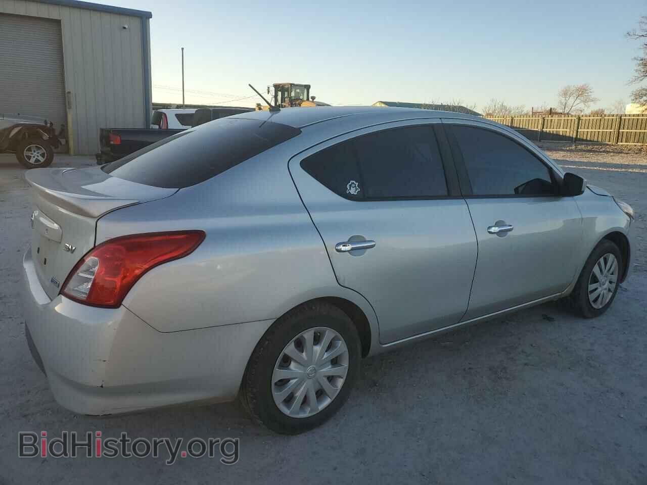 2016 NISSAN VERSA - VIN: 3N1CN7AP1GL829744 - Фото 3