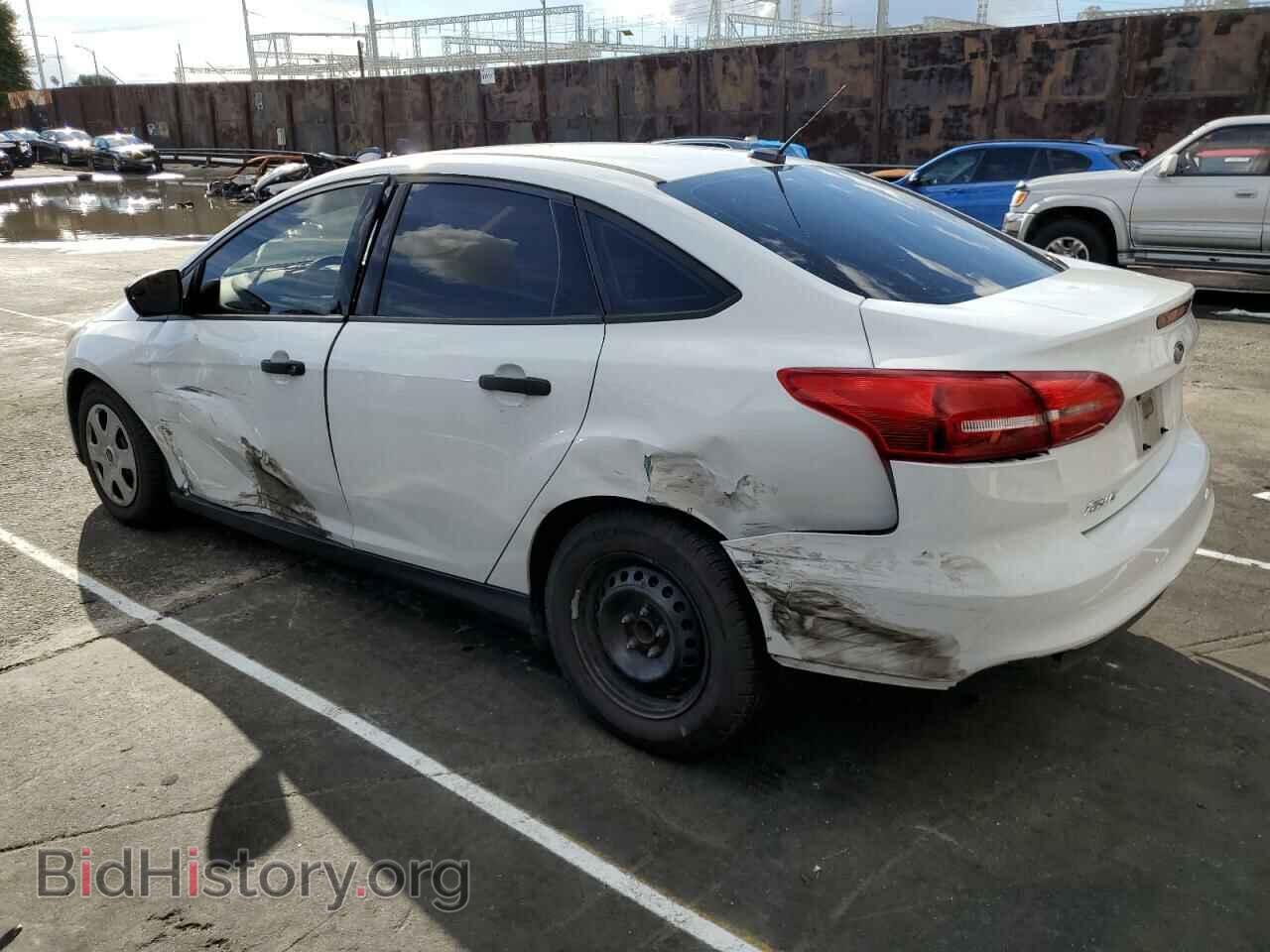 2017 FORD FOCUS - VIN: 1FADP3E26HL237424 - Фото 2