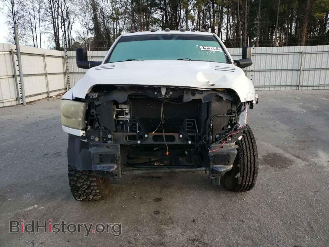 2017 RAM All Models - VIN: 3C6UR5CJ2HG718169 - Photo 5