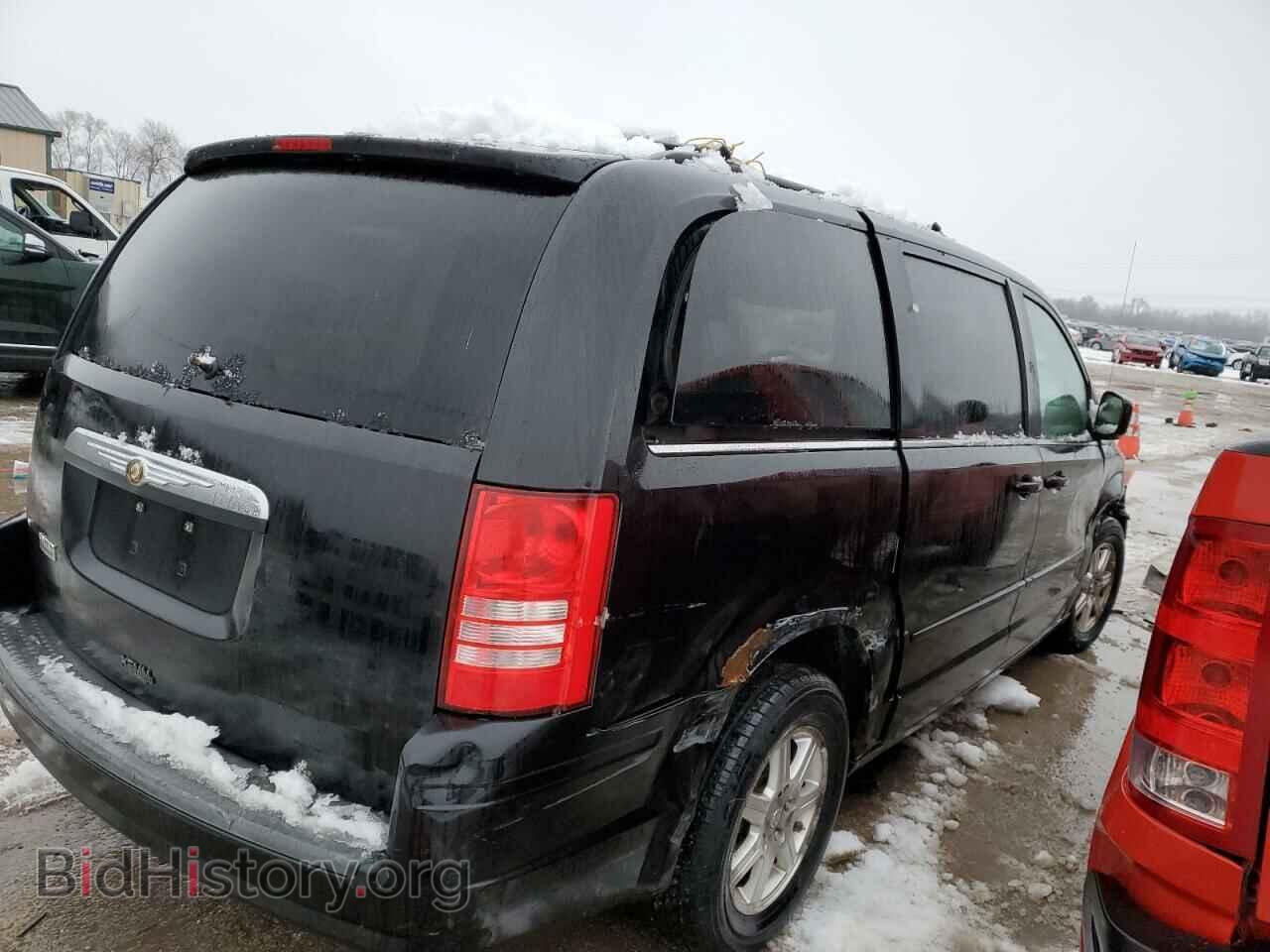 2008 CHRYSLER MINIVAN - VIN: 2A8HR54P88R609618 - Фото 3
