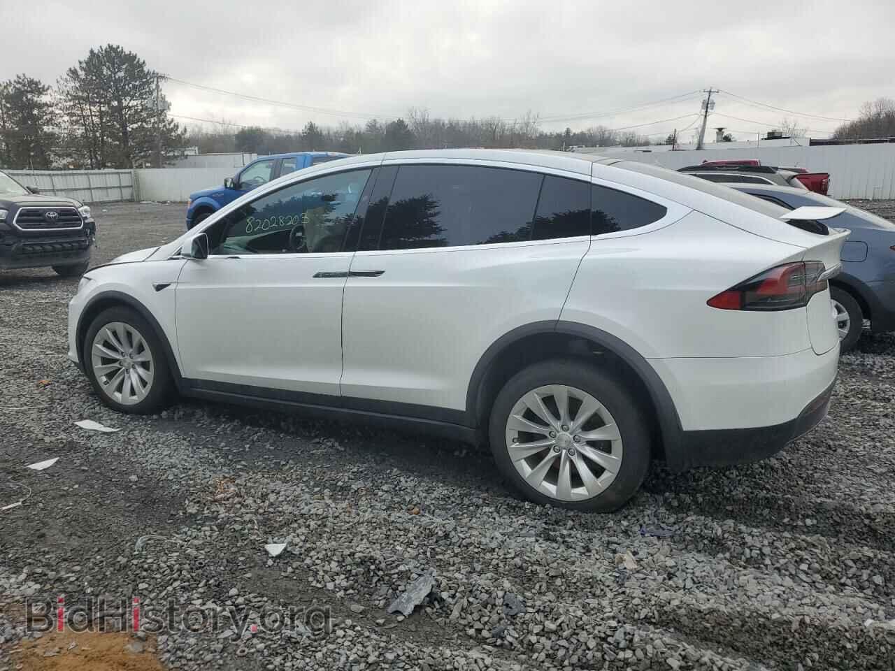 2020 TESLA MODEL X - VIN: 5YJXCDE26LF231000 - Photo 2