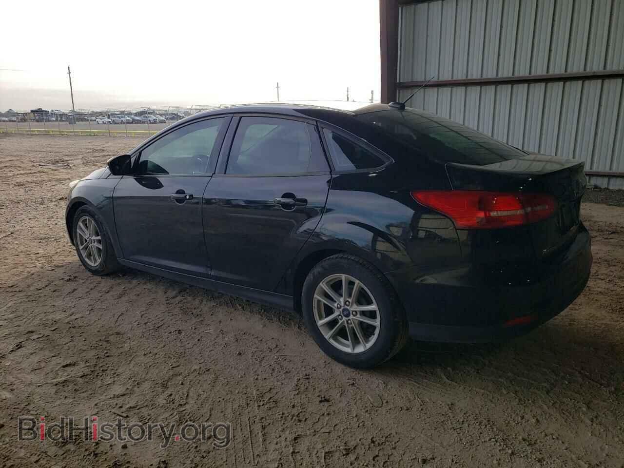 2017 FORD FOCUS - VIN: 1FADP3F2XHL257609 - Photo 2