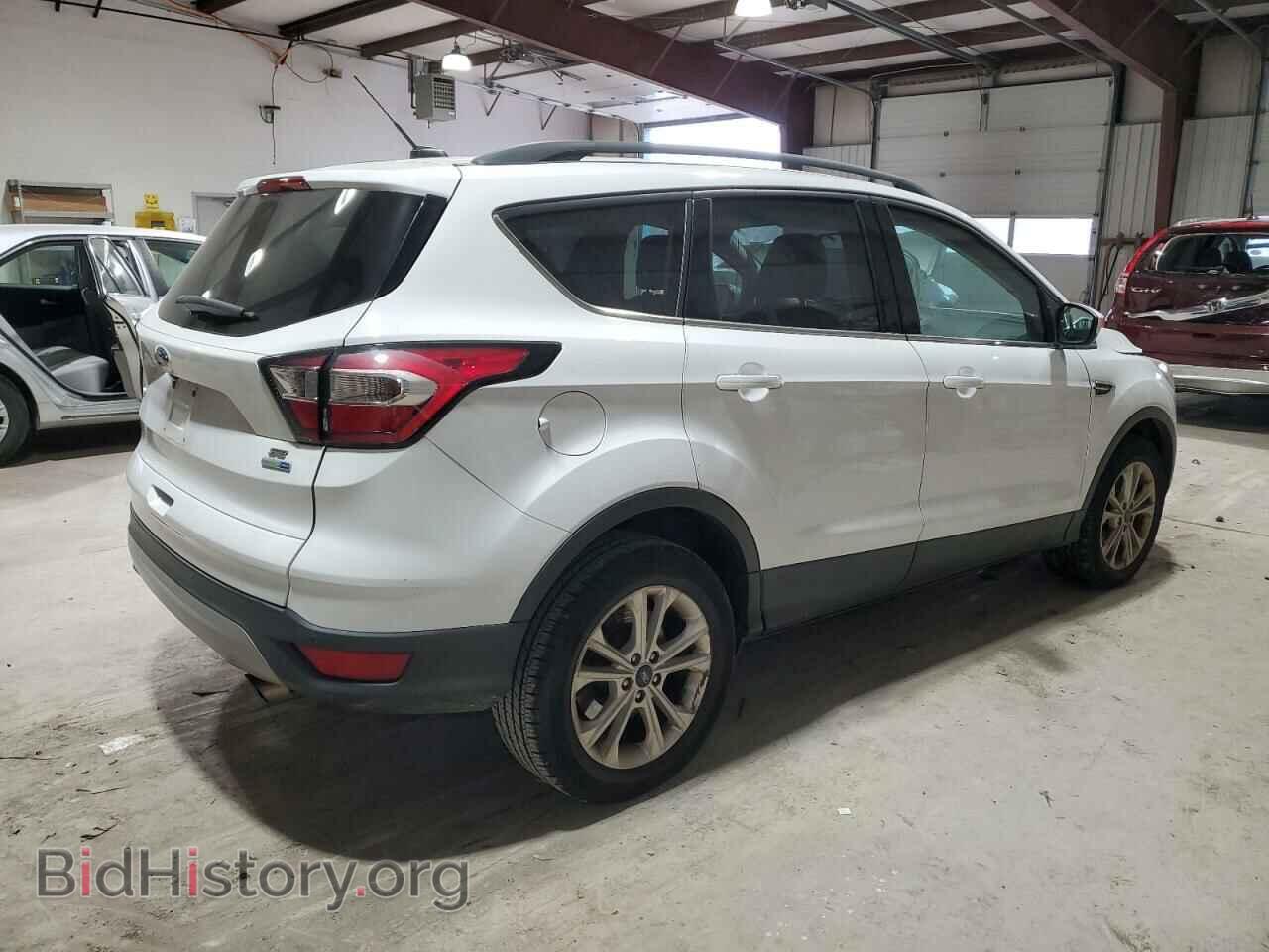 2017 FORD ESCAPE - VIN: 1FMCU9GD5HUC32138 - Фото 3