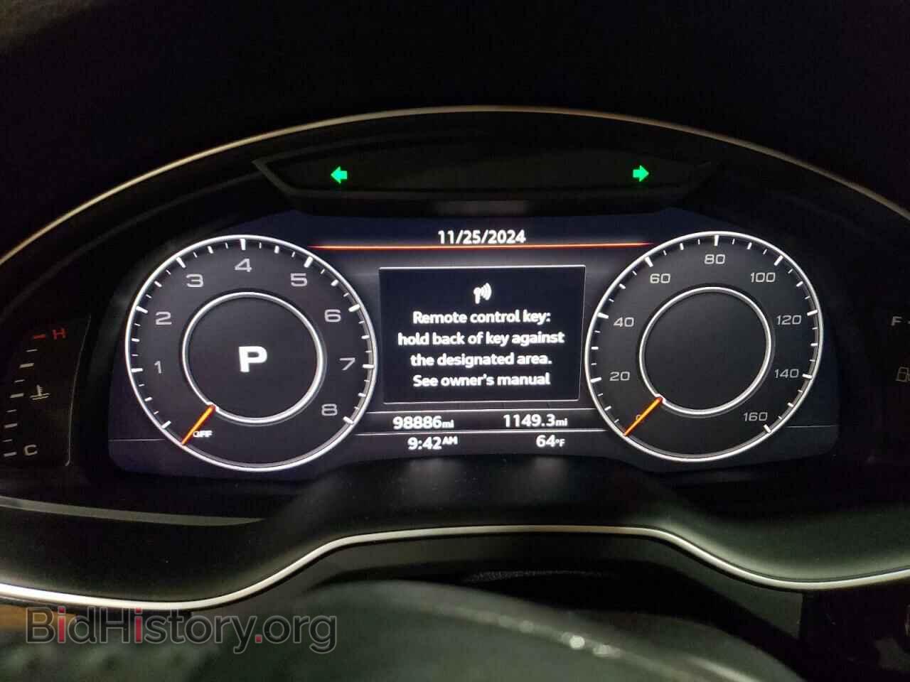 2017 AUDI Q7 - VIN: WA1LAAF75HD036740 - Фото 9