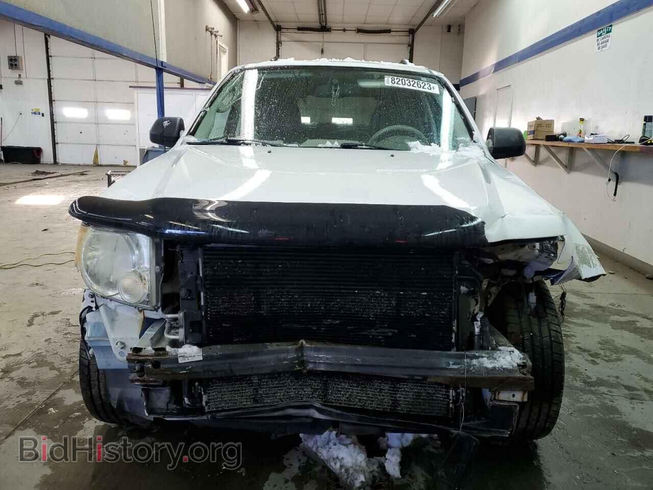 2011 FORD ESCAPE - VIN: 1FMCU9DG3BKB03901 - Фото 5