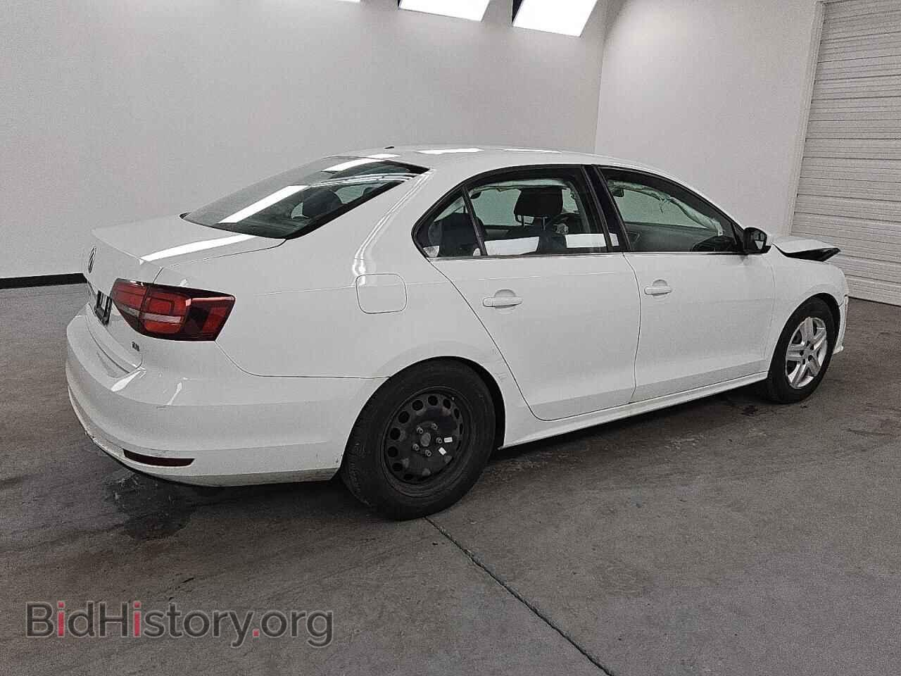 2017 VOLKSWAGEN JETTA - VIN: 3VW2B7AJ3HM376121 - Фото 3