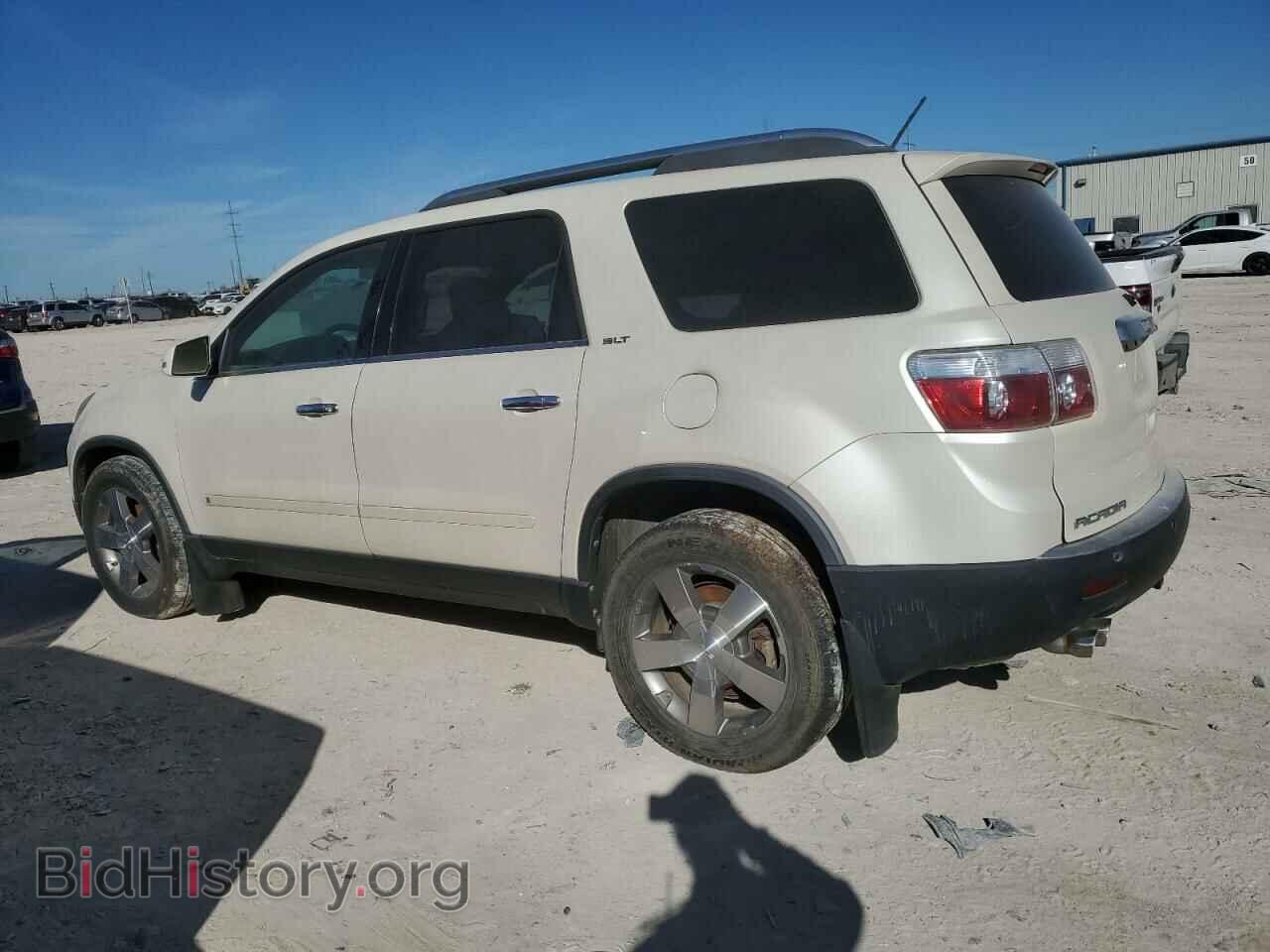 2009 GMC ACADIA - VIN: 1GKER33D29J128490 - Photo 2