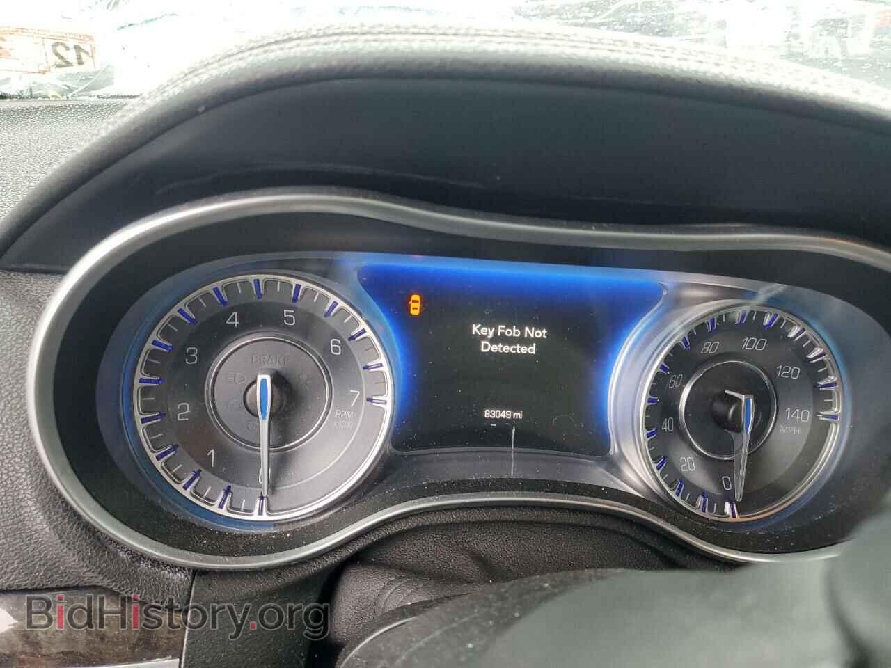 2016 CHRYSLER 300 - VIN: 2C3CCAEG8GH342628 - Фото 9