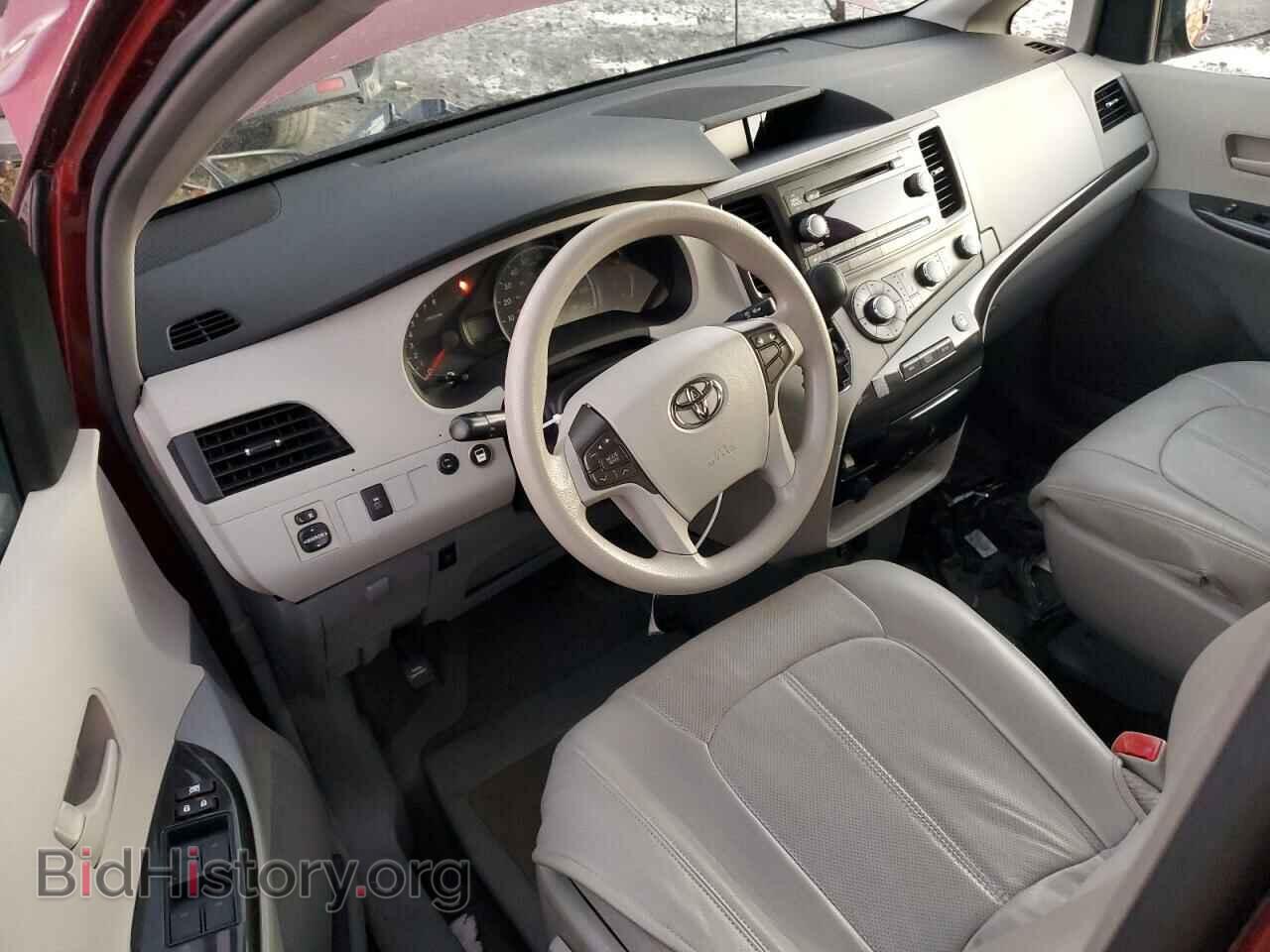 2011 TOYOTA All Models - VIN: 5TDKK3DC9BS146812 - Фото 8