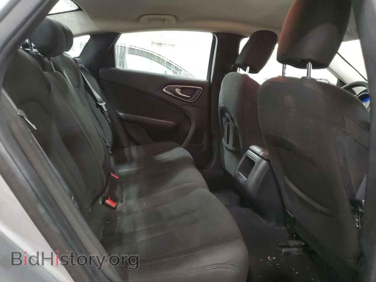 2015 CHRYSLER 200 - VIN: 1C3CCCAB8FN600335 - Фото 10