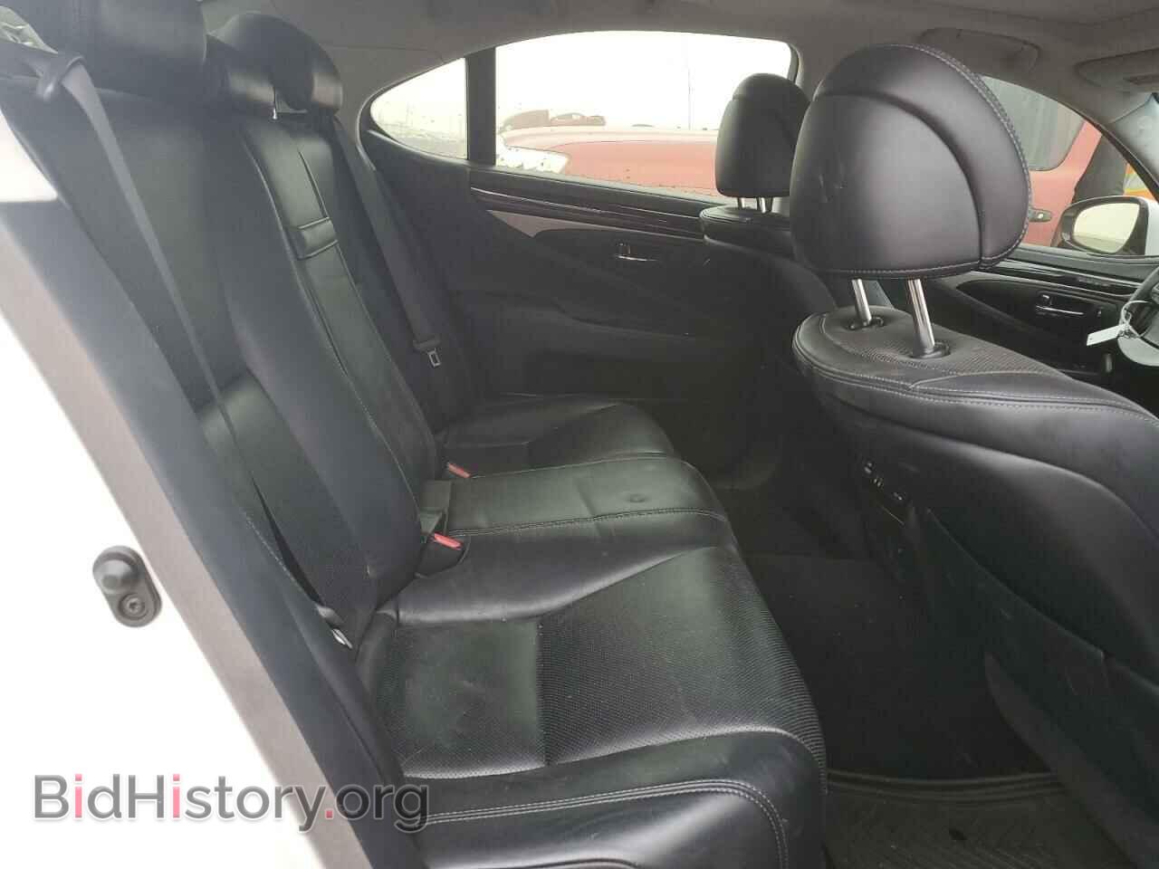 2015 LEXUS LS460 - VIN: JTHBL5EF4F5138502 - Фото 10