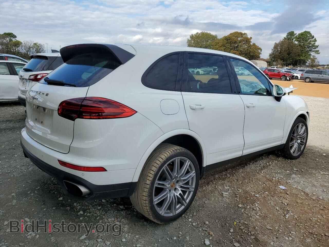 2017 PORSCHE CAYENNE - VIN: WP1AA2A24HKA82388 - Фото 3