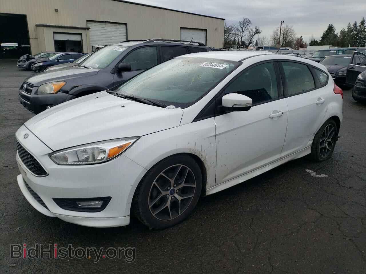 Фотография 1FADP3K25GL388502 - FORD FOCUS 2016