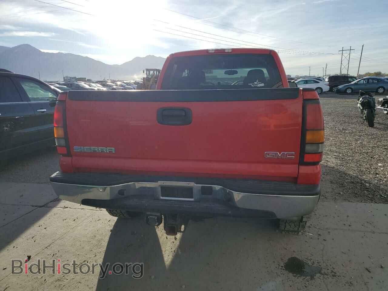 2005 GMC SIERRA - VIN: 1GTEK19B25E339654 - Фото 6