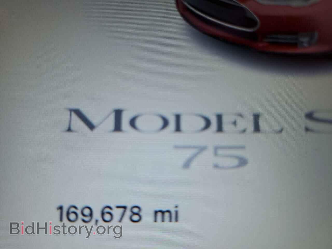 2013 TESLA MODEL S - VIN: 5YJSA1CGXDFP20028 - Фото 9