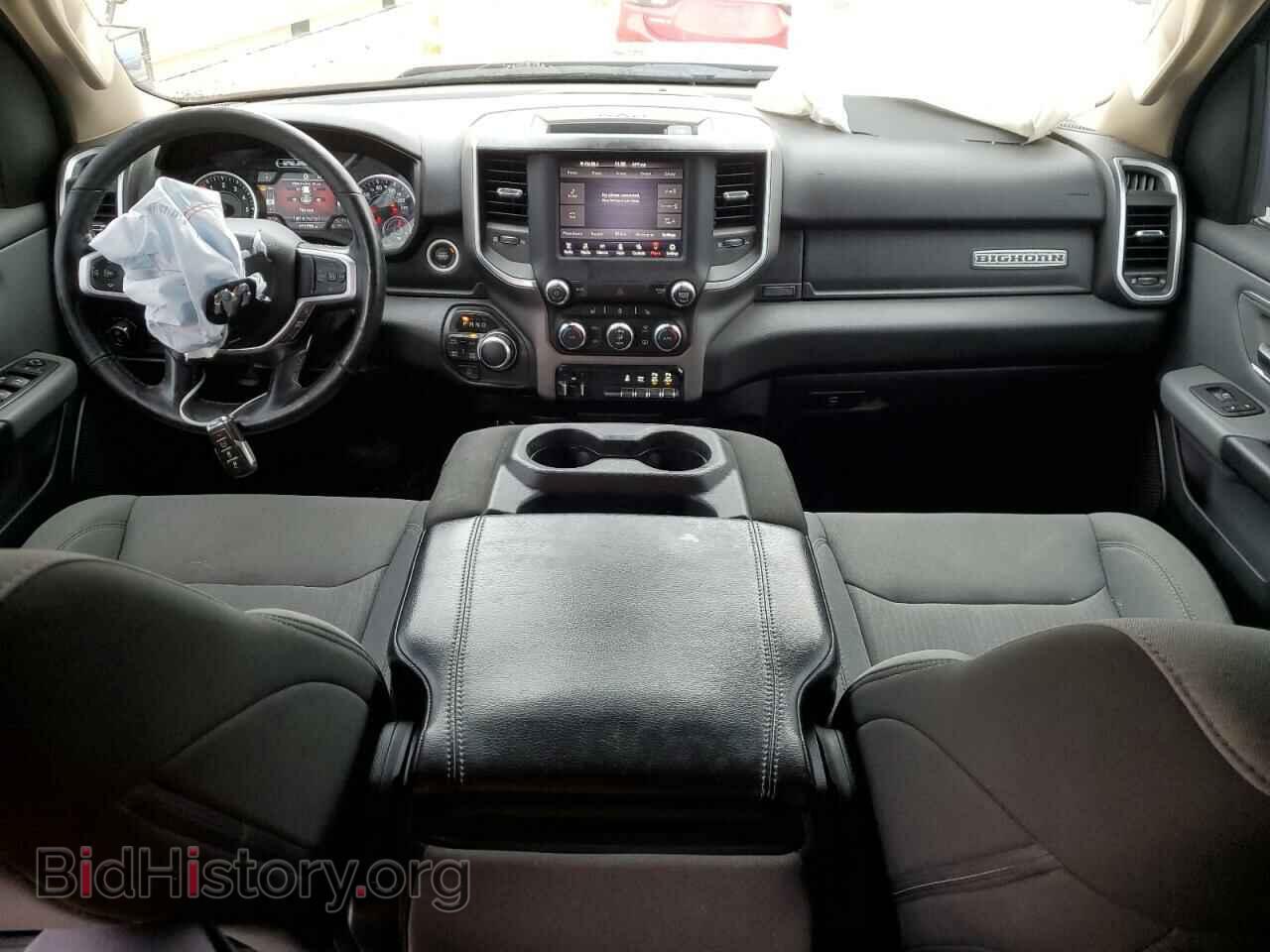 2019 RAM 1500 - VIN: 1C6SRFBT9KN740359 - Фото 8