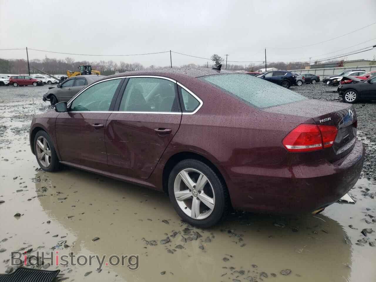 2013 VOLKSWAGEN PASSAT - VIN: 1VWBP7A33DC106966 - Фото 2