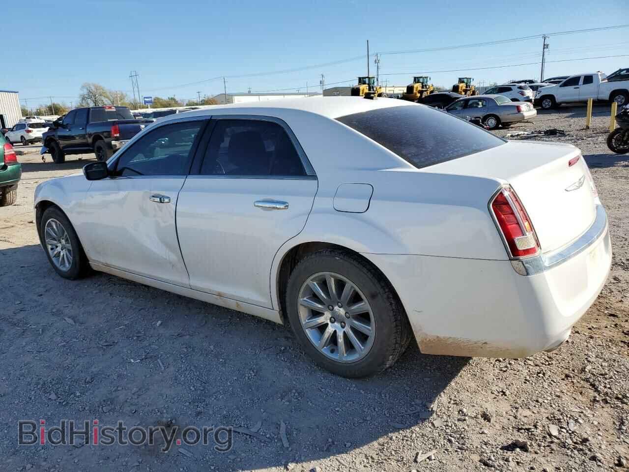 2013 CHRYSLER 300 - VIN: 2C3CCAEG6DH599203 - Фото 2