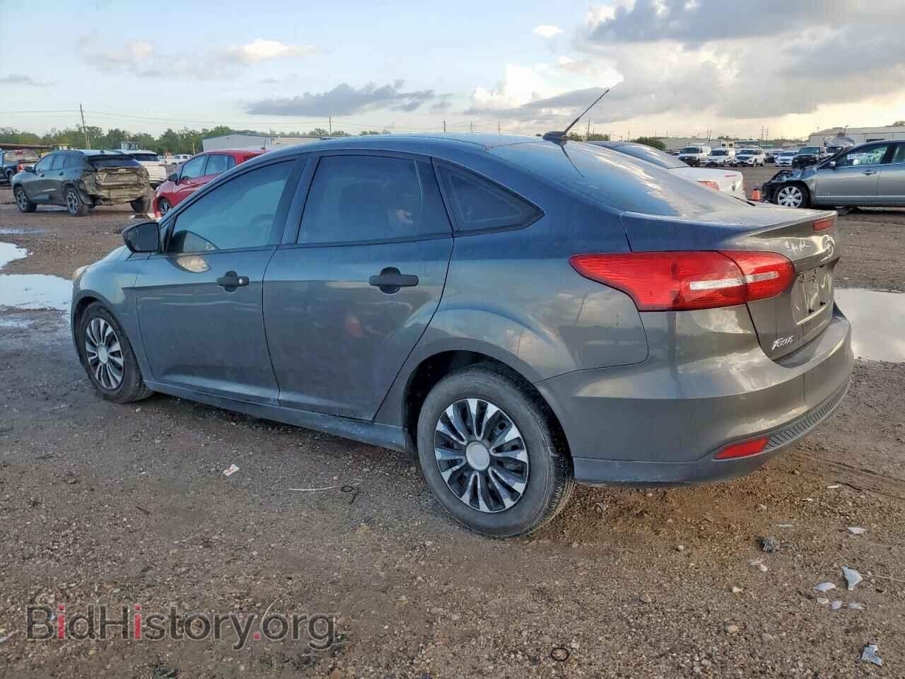 2017 FORD FOCUS - VIN: 1FADP3E26HL307701 - Фото 2