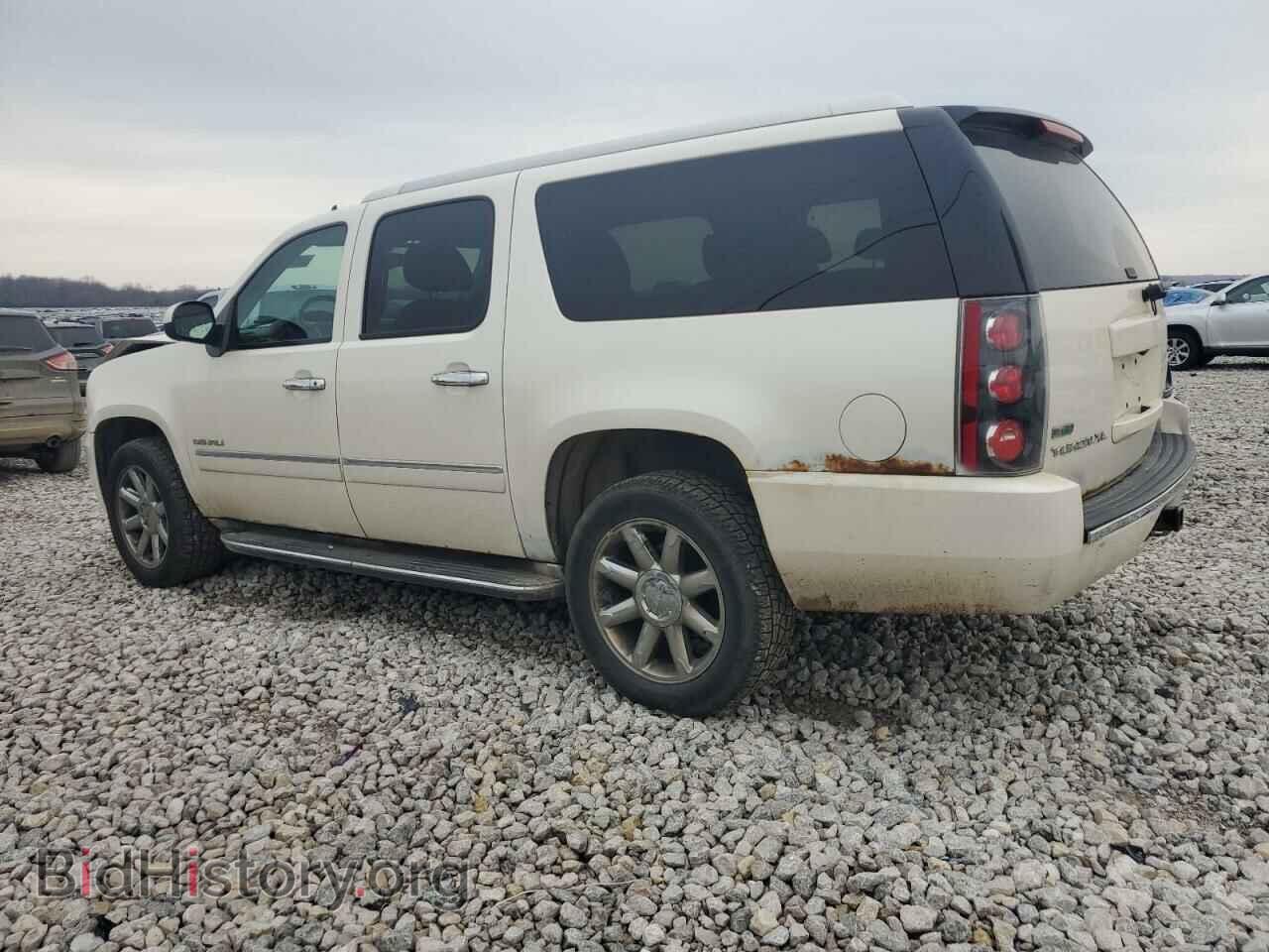 2011 GMC YUKON - VIN: 1GKS2MEF0BR241034 - Фото 2
