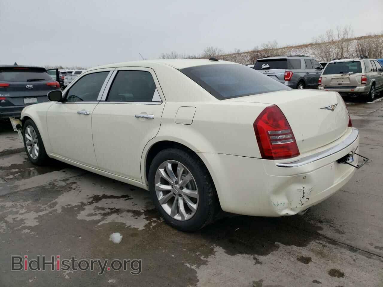 2006 CHRYSLER 300 - VIN: 2C3LA63H36H170621 - Фото 2