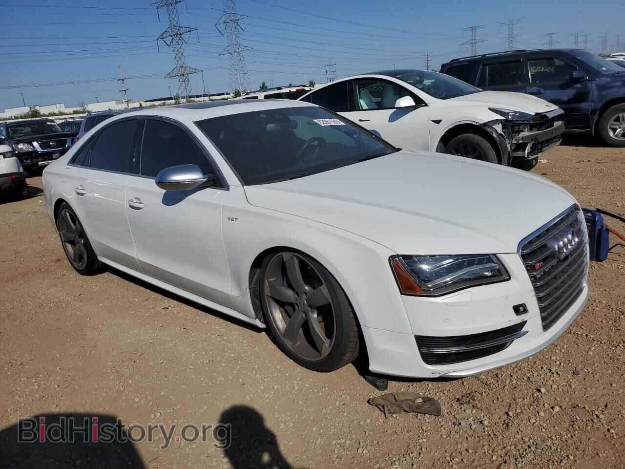 2014 AUDI S8 - VIN: WAUD2AFD4EN008329 - Фото 4